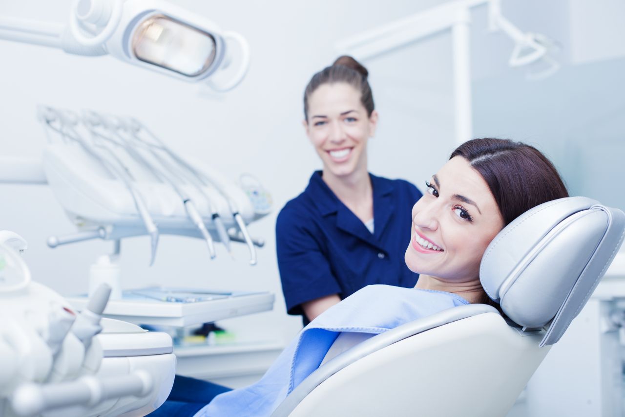 Kiedy powinniśmy udać się na wizytę do dentysty?