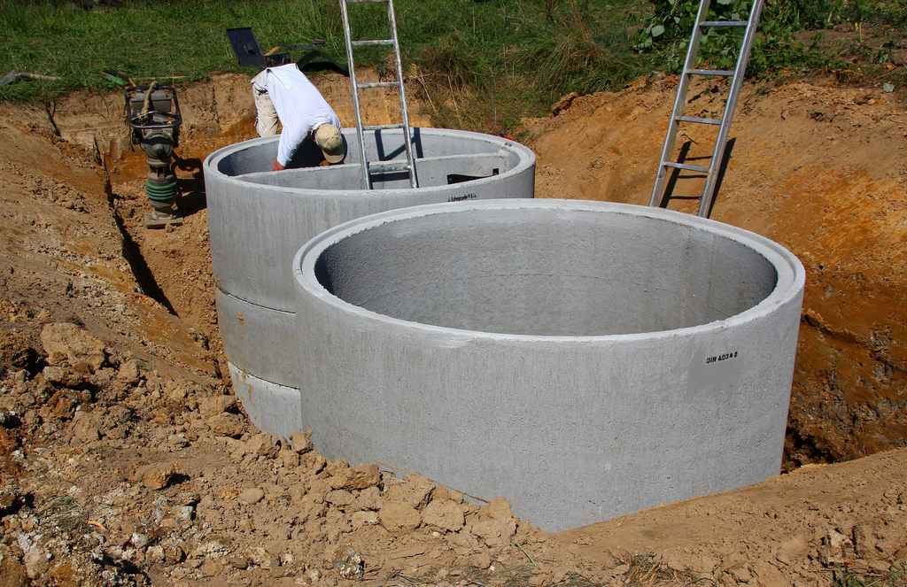 Z jakimi kwestiami należy się liczyć, decydując się na szambo betonowe?