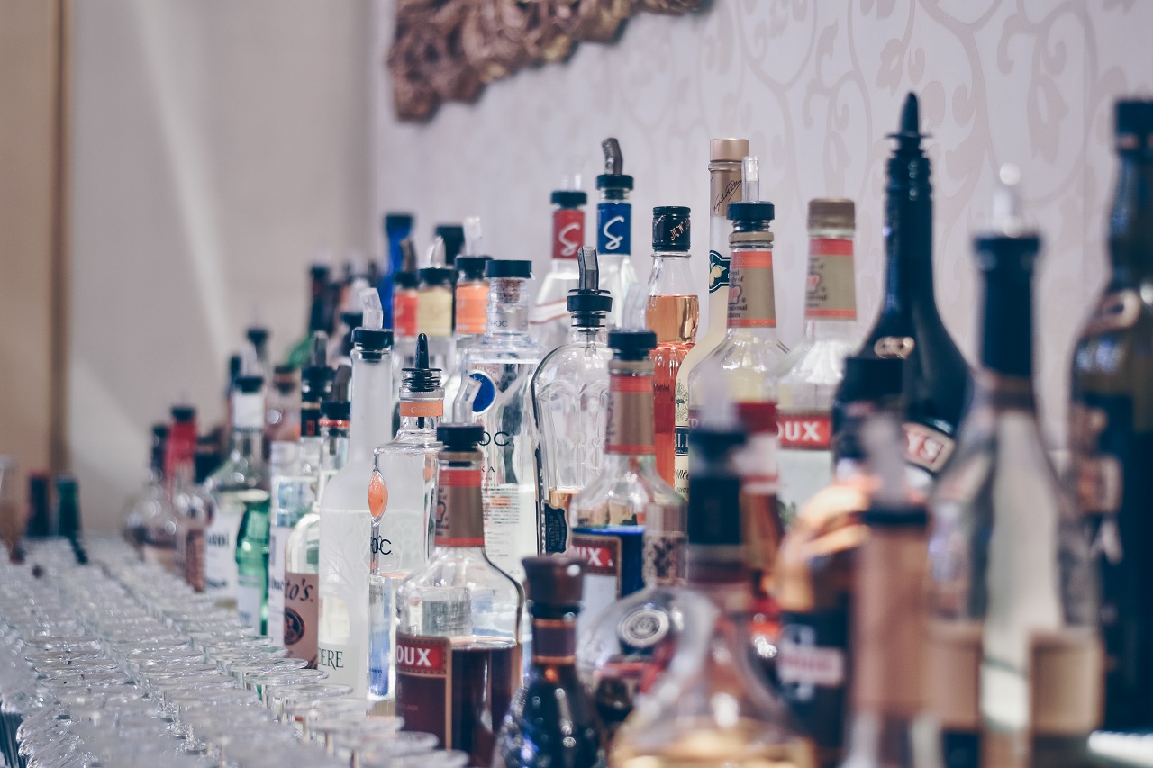 Jakiego typu alkohol warto nabyć, z myślą o weselu?